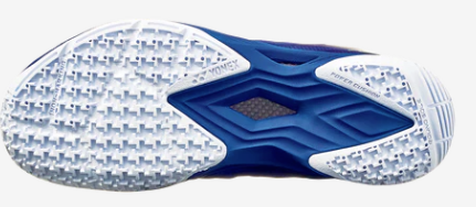 Aerus Z2 woman - Image 2